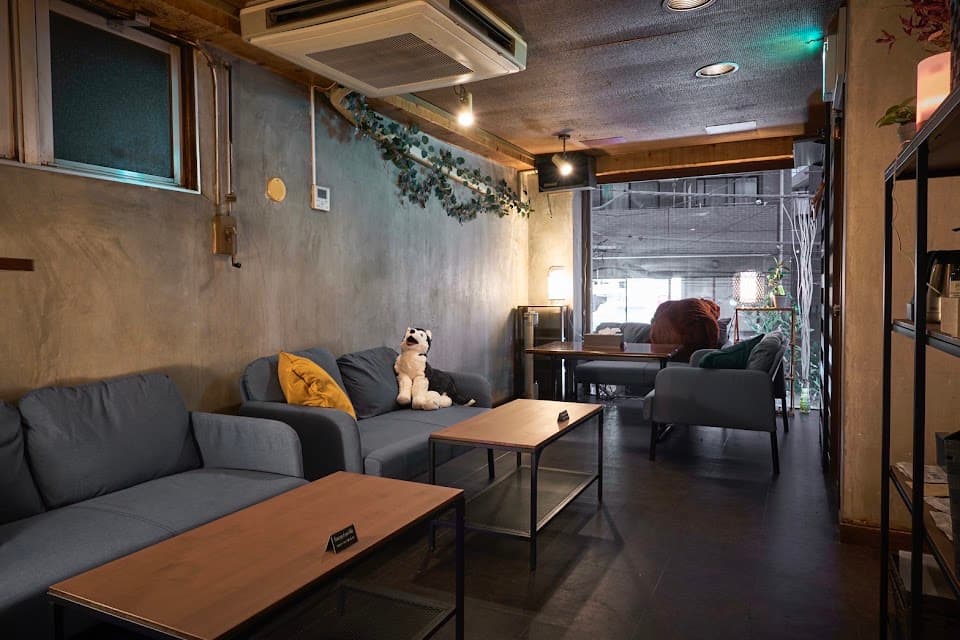 狼煙 ~Shisha&Bar~(ロウエン~立川シーシャ&バー~)