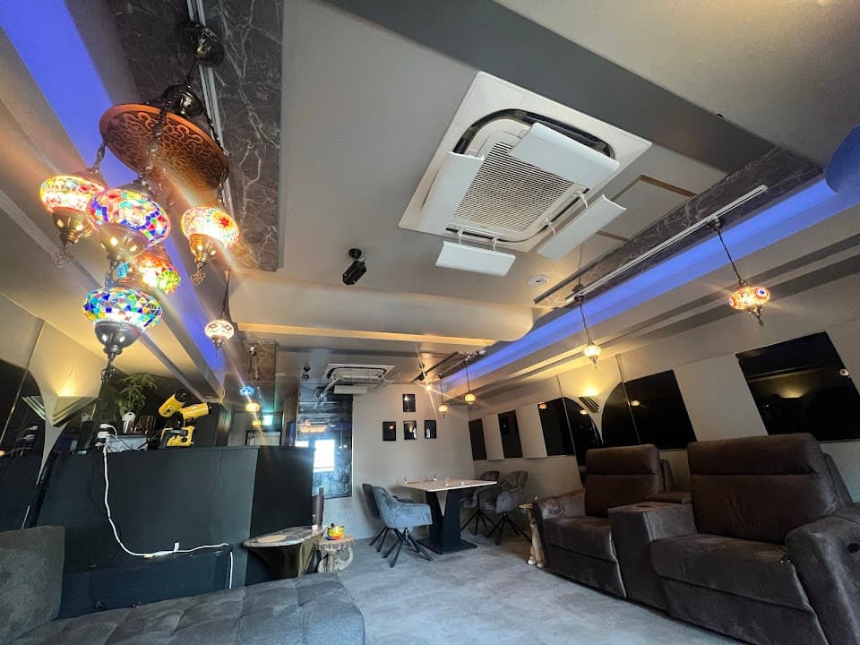 Trevoir Gotanda Shisha Lounge(トレヴォア 五反田 シーシャラウンジ)