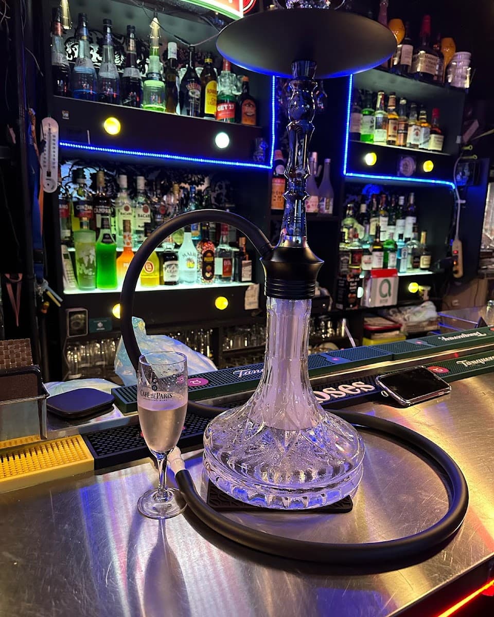 Shisha Bar Bottoms Up