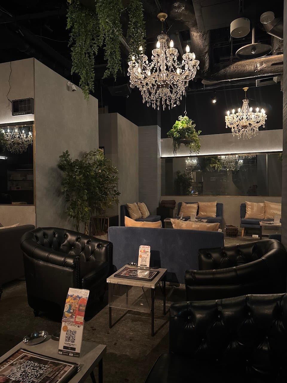 シーシャ カフェ&バー C.STAND シースタンド 六本木店