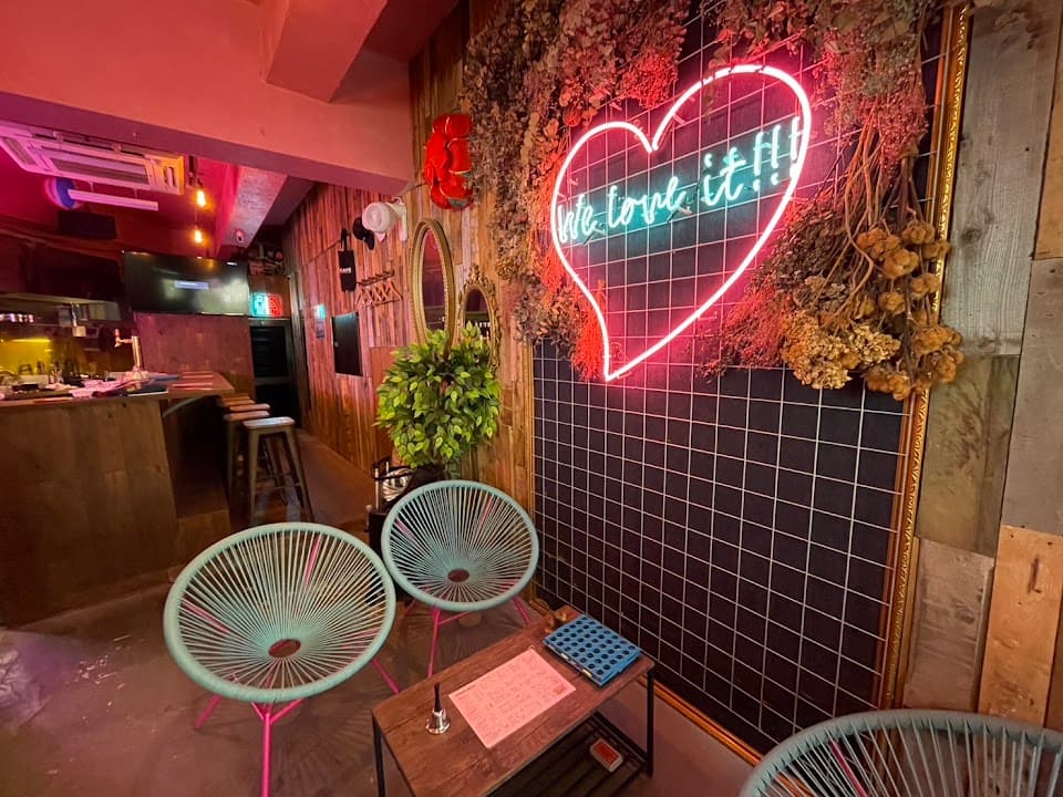 SUPER CAFE 沖縄 / shisha&acai bowl