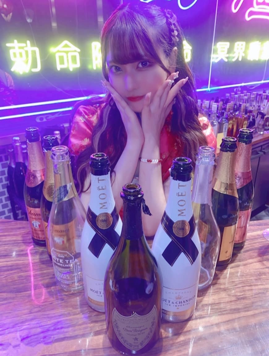 幽幻酒家|池袋シーシャコンカフェ
