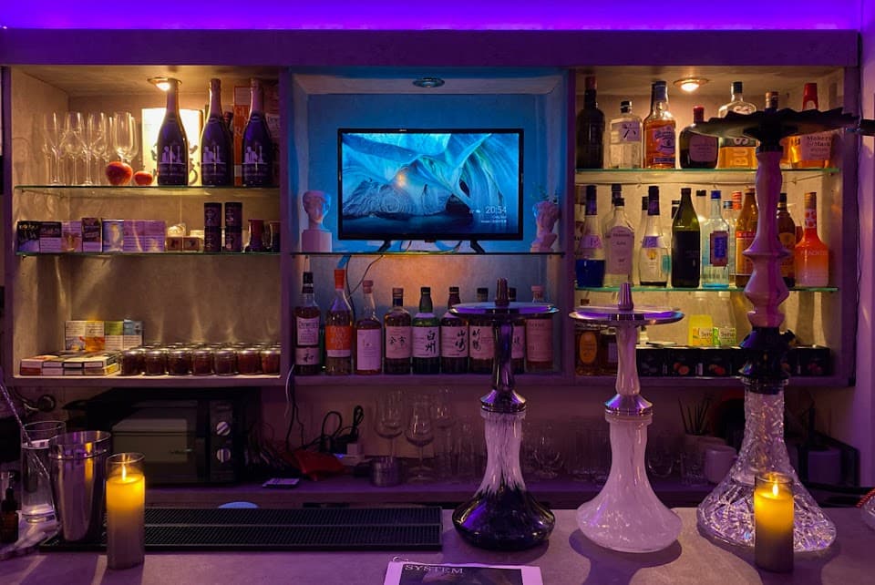 Shisha Cafe&Bar Apple Smoke(シーシャカフェ&バー アップルスモーク)