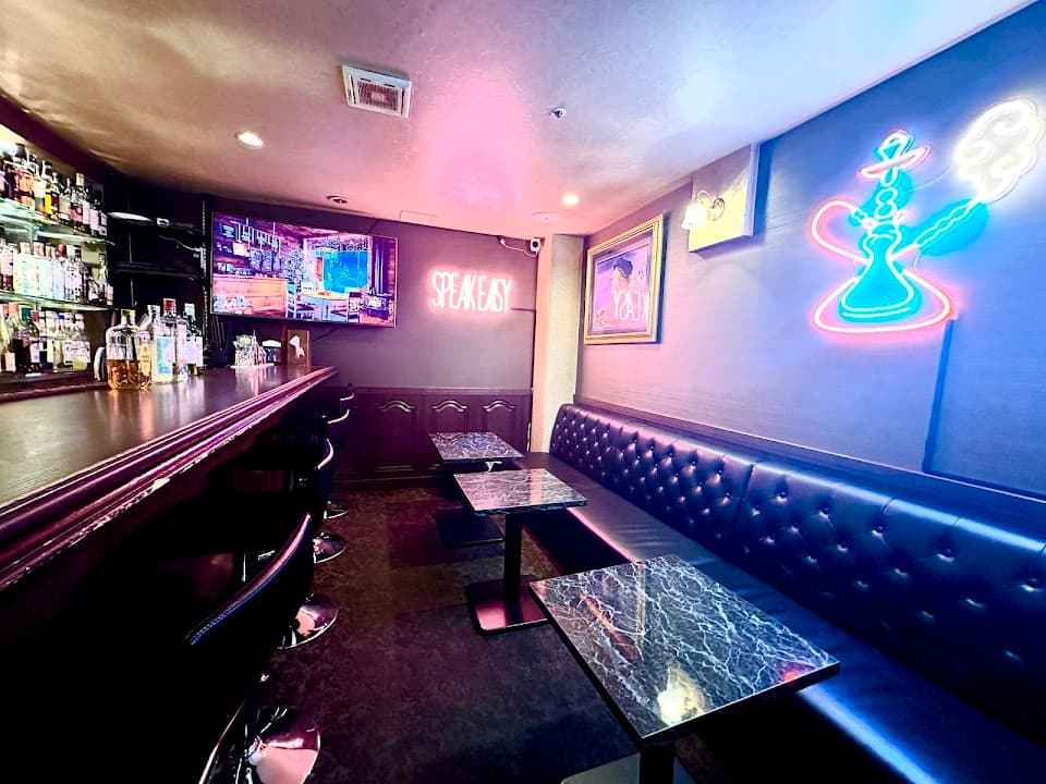 銀座シーシャ&バー BASE(ベイス)